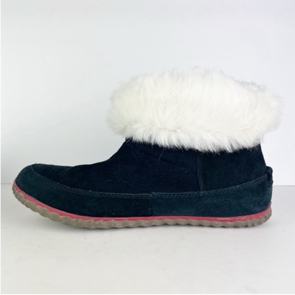 Sorel Out N About Waterproof Black Suede Leather Sporty Slip On Ankle Booties - Picture 7 of 14